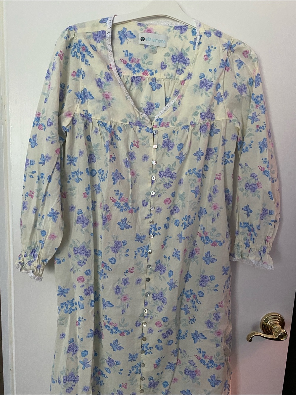 Cream Floral Button-Front Cotton Robe or Nightgown Full Length Small